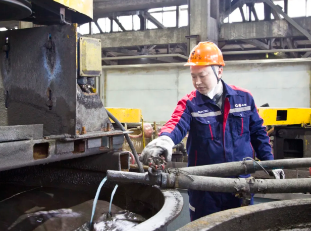 紅色錫都丨華錫有色勞模 劉永興：扎根一線守初心 精準調(diào)控創(chuàng)佳績